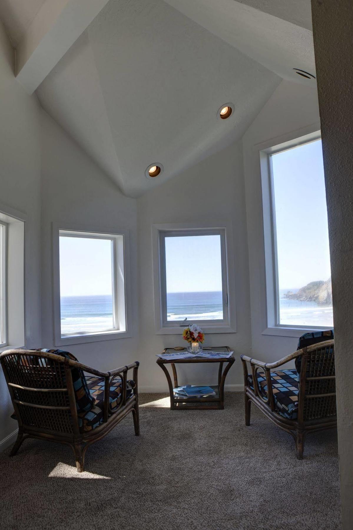 Starfish Point Aparthotel นิวพอร์ต ภายนอก รูปภาพ
